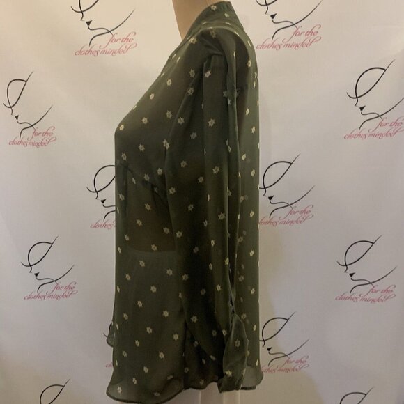 A.N.A. Size Medium. Semi sheer pullover top with 1/2 button placket. B82. - Picture 3 of 6